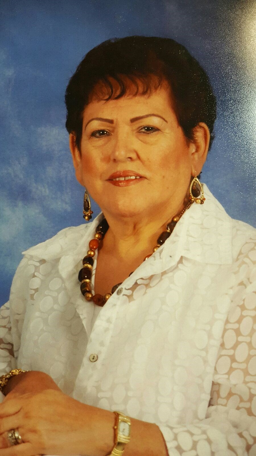 Obituary of Elma Salinas