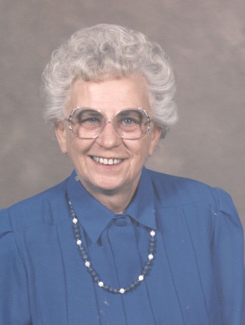 Obituary of Virginia Ruth Dixon Hoots