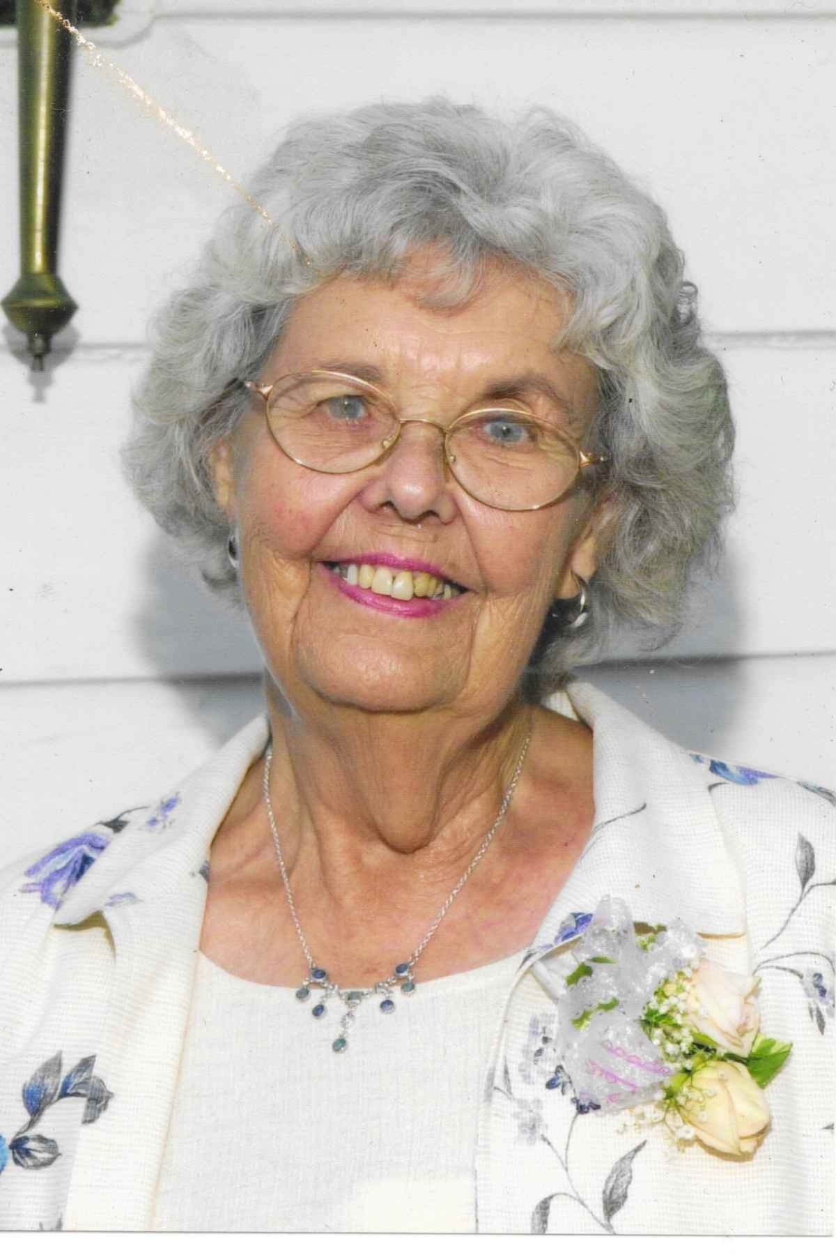 Obituary of Elizabeth "Betty" Grant