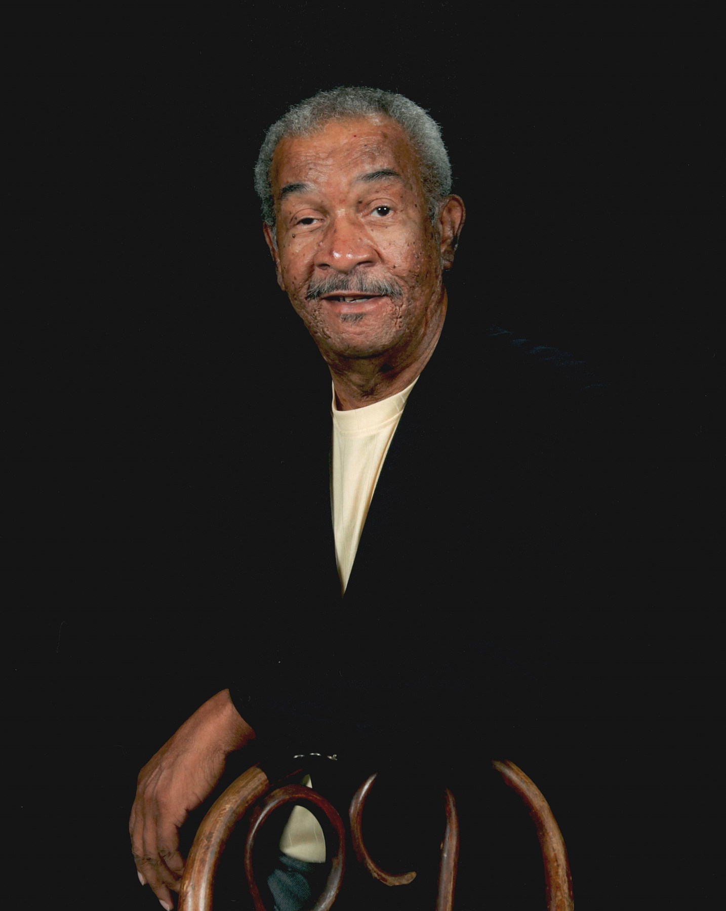 Obituario de Robert "Bob" Walker