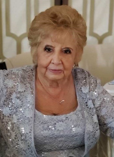 Obituary of Carmen L. Tomkalski