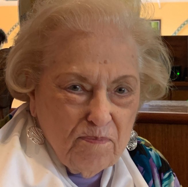 Obituary of Lillian "Lela" Jodick Hunnewell