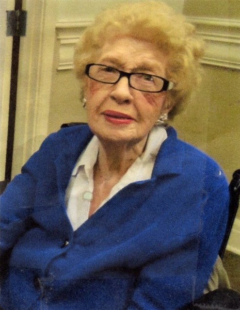 Obituary of Petty Jo Leachman