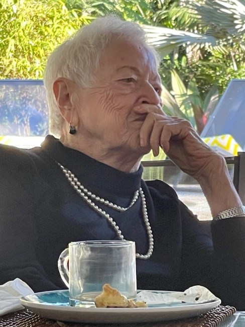 Obituary of Goldie Fialkow