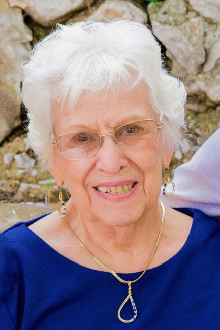 Obituary of Joyce E Snodgrass