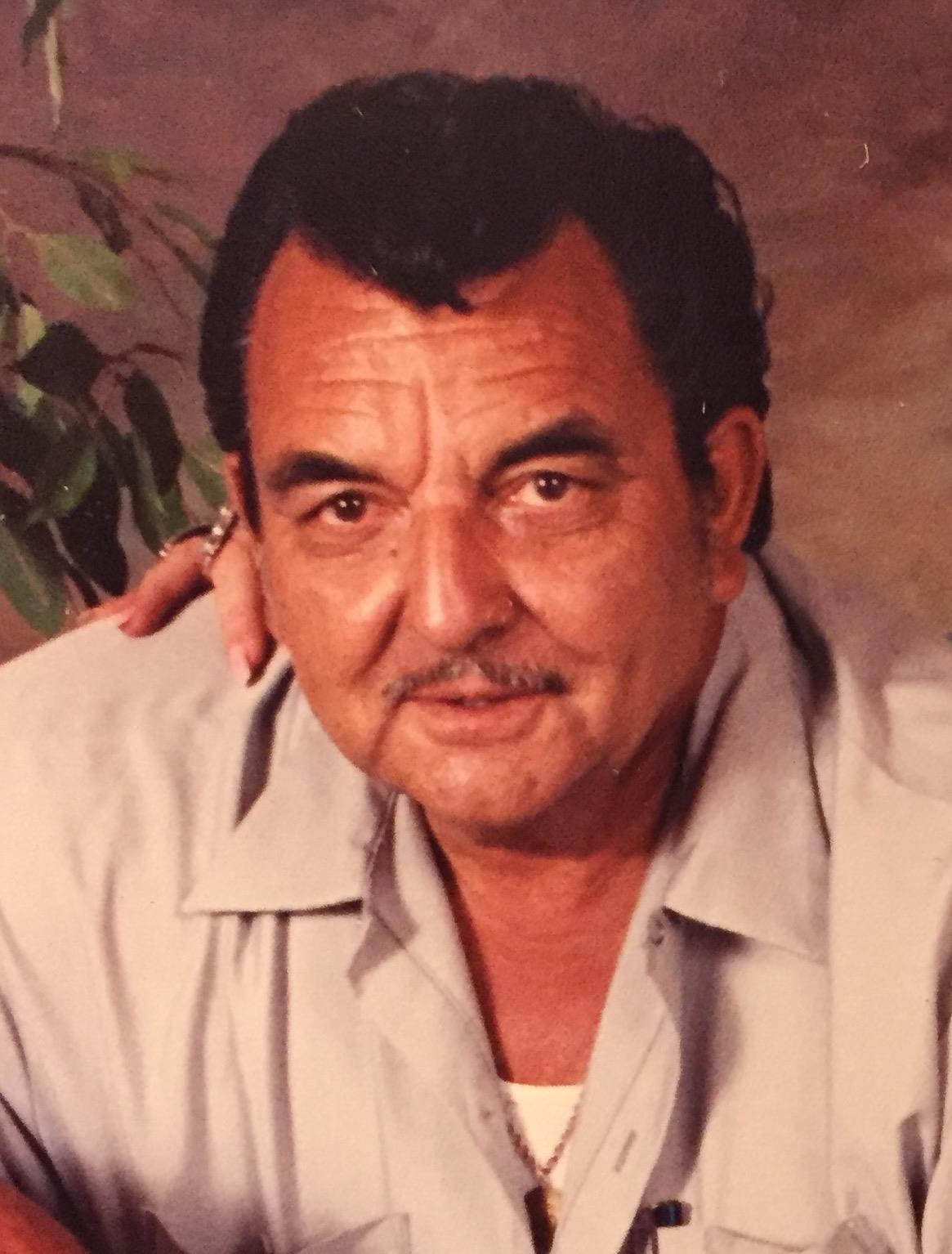 Obituary of Ruben P. Ruelas "Wimpo"