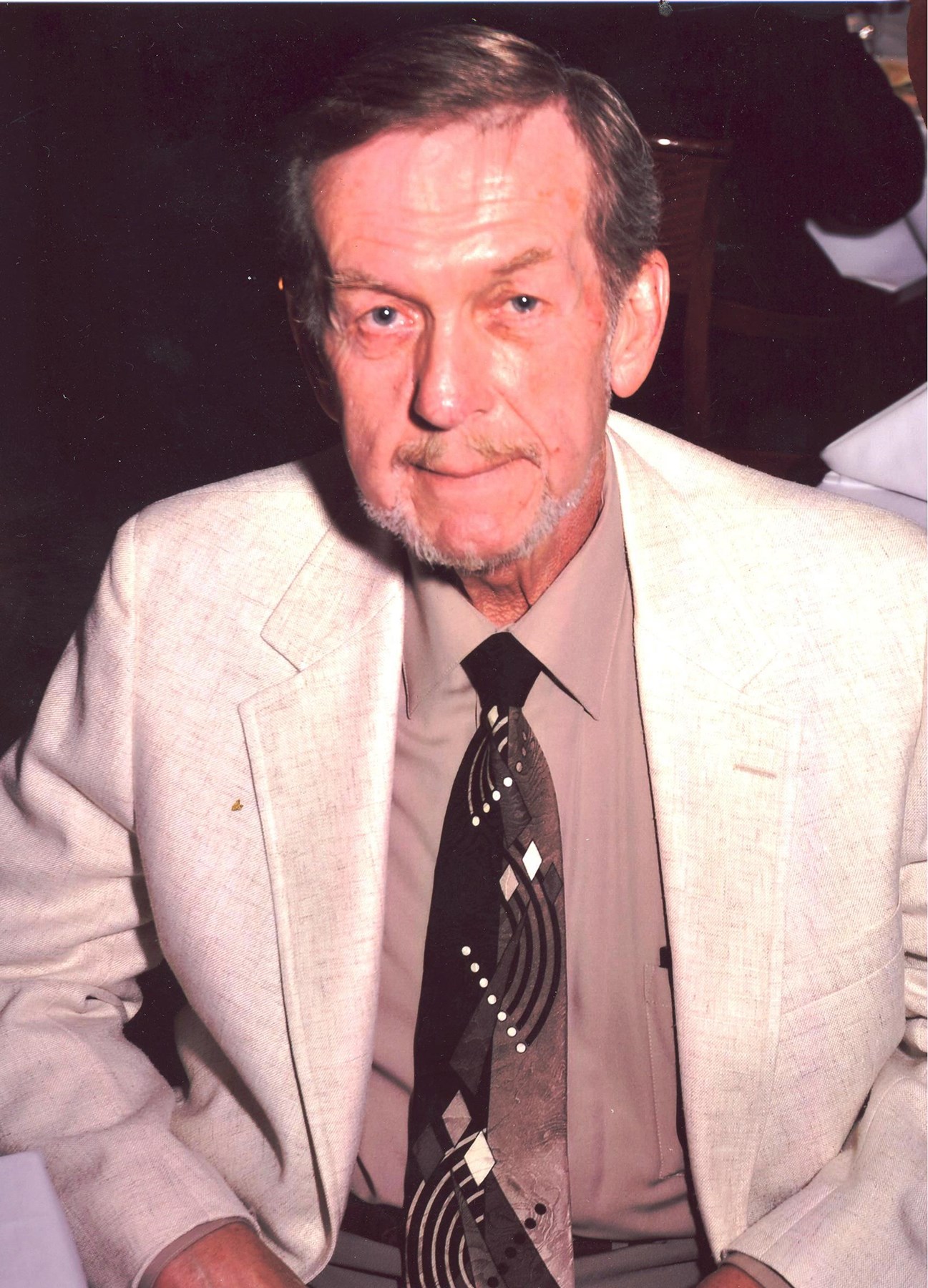 Obituary of Douglas Paul Hultgren