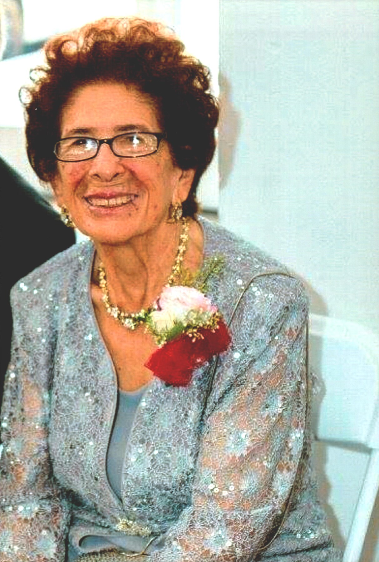 Obituary of Maria Azevedo