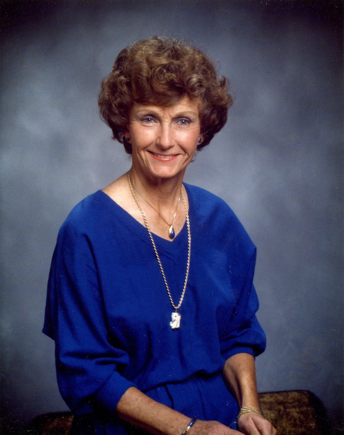 Obituary of Shirley May Losh