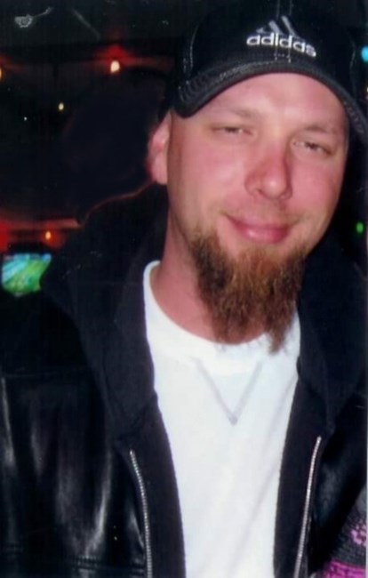 Obituary of Travis Christopher Leigh