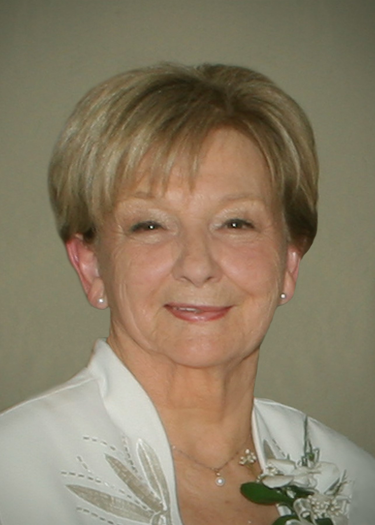 Obituary of Antoinette Bertrand Kieffer