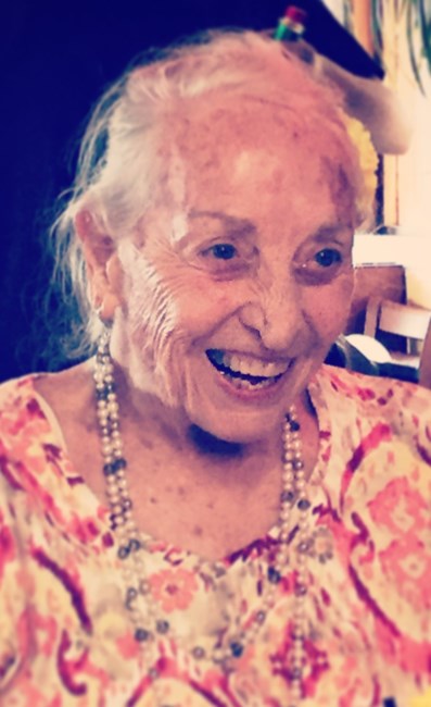 Obituary of Evelyn Stoten