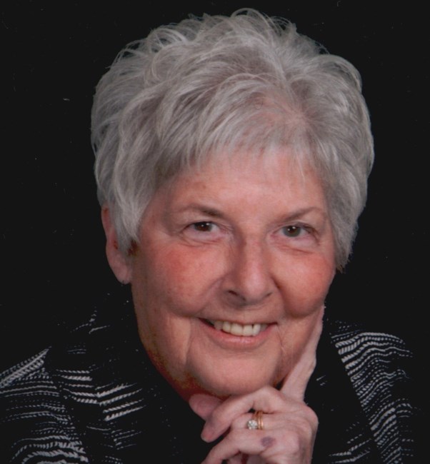 Obituary of Lillian E. Petty