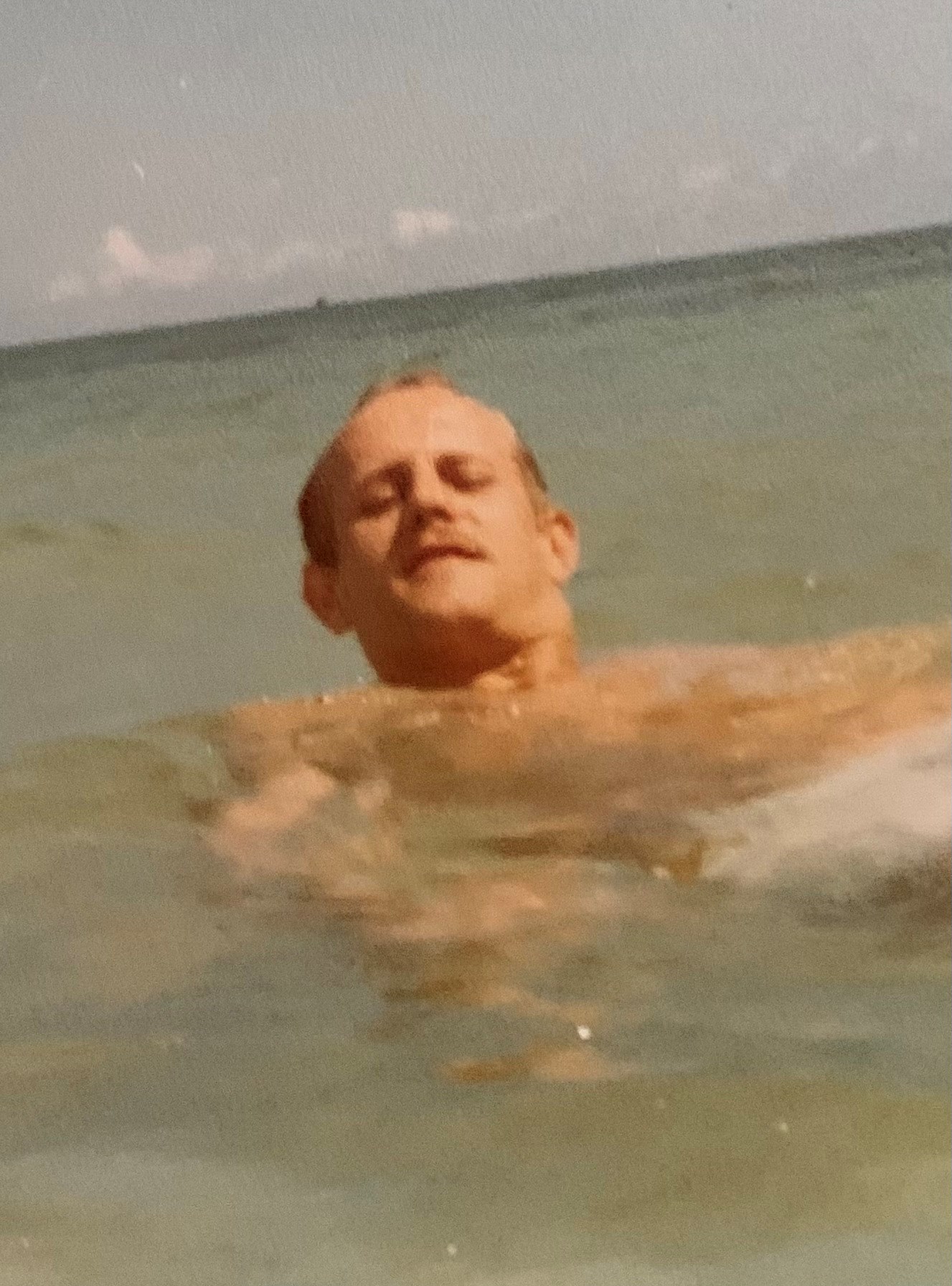 Obituary of Robert E. Barratt