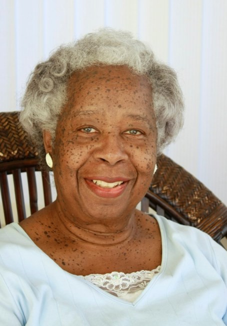 Obituary of Dr. Helen Althia Mendes - Love