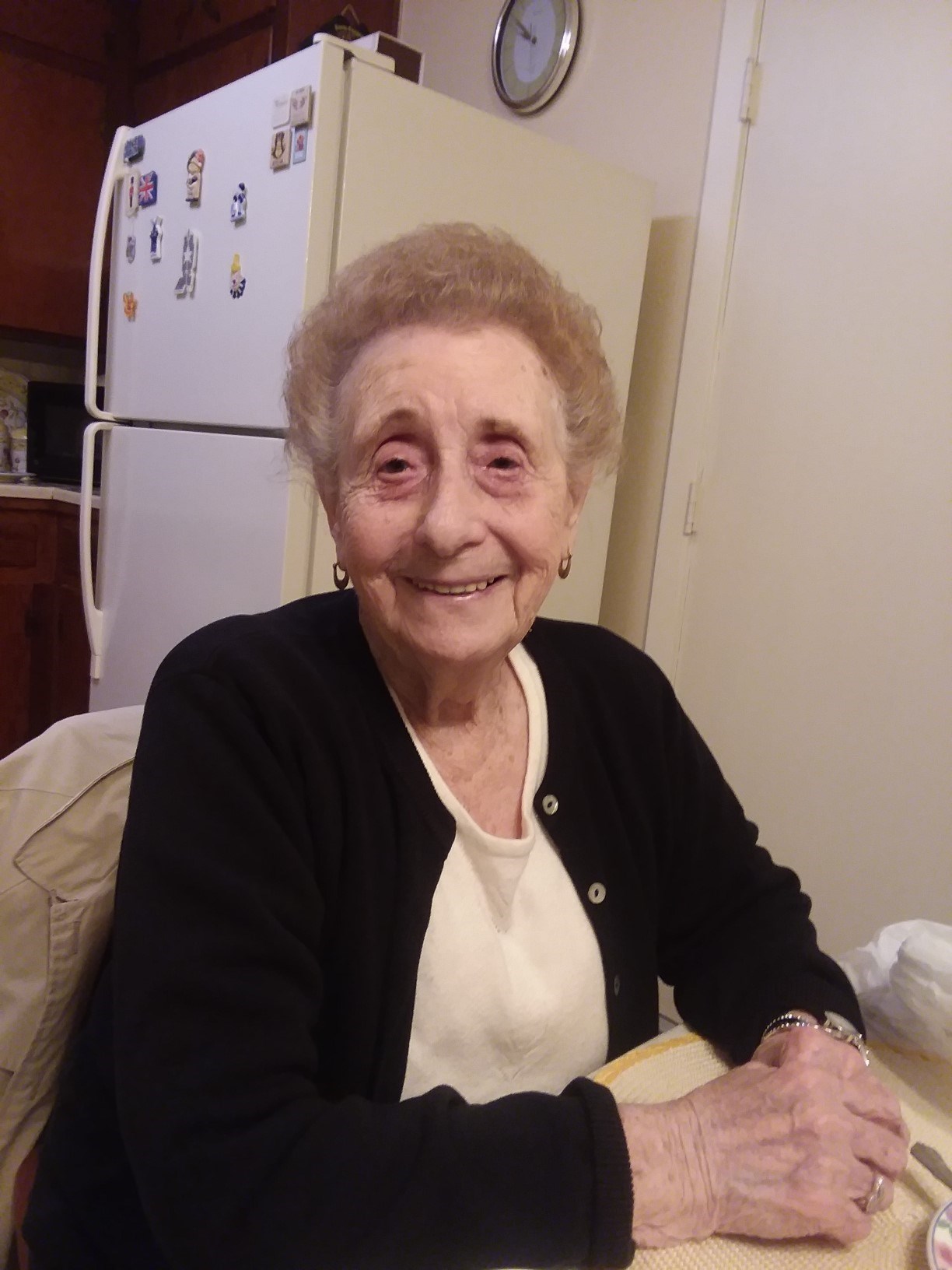 Obituary of Agnes Brown Fraser