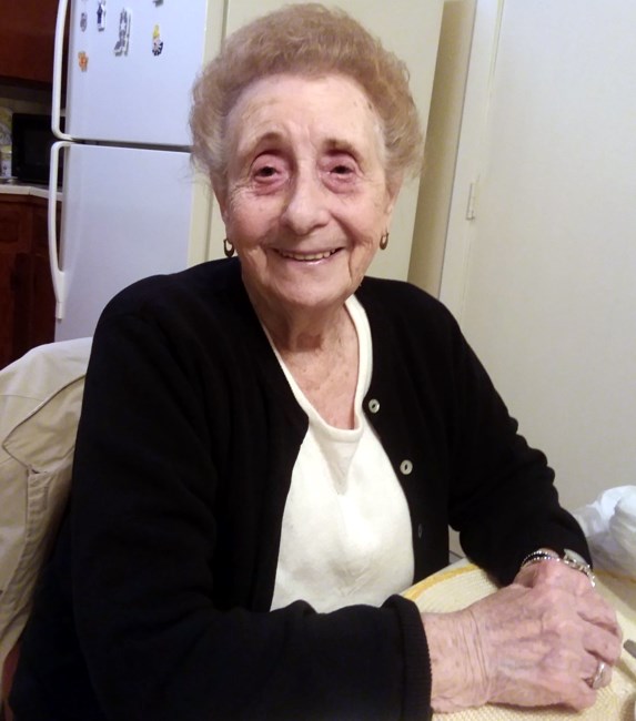 Obituary of Agnes Brown Fraser