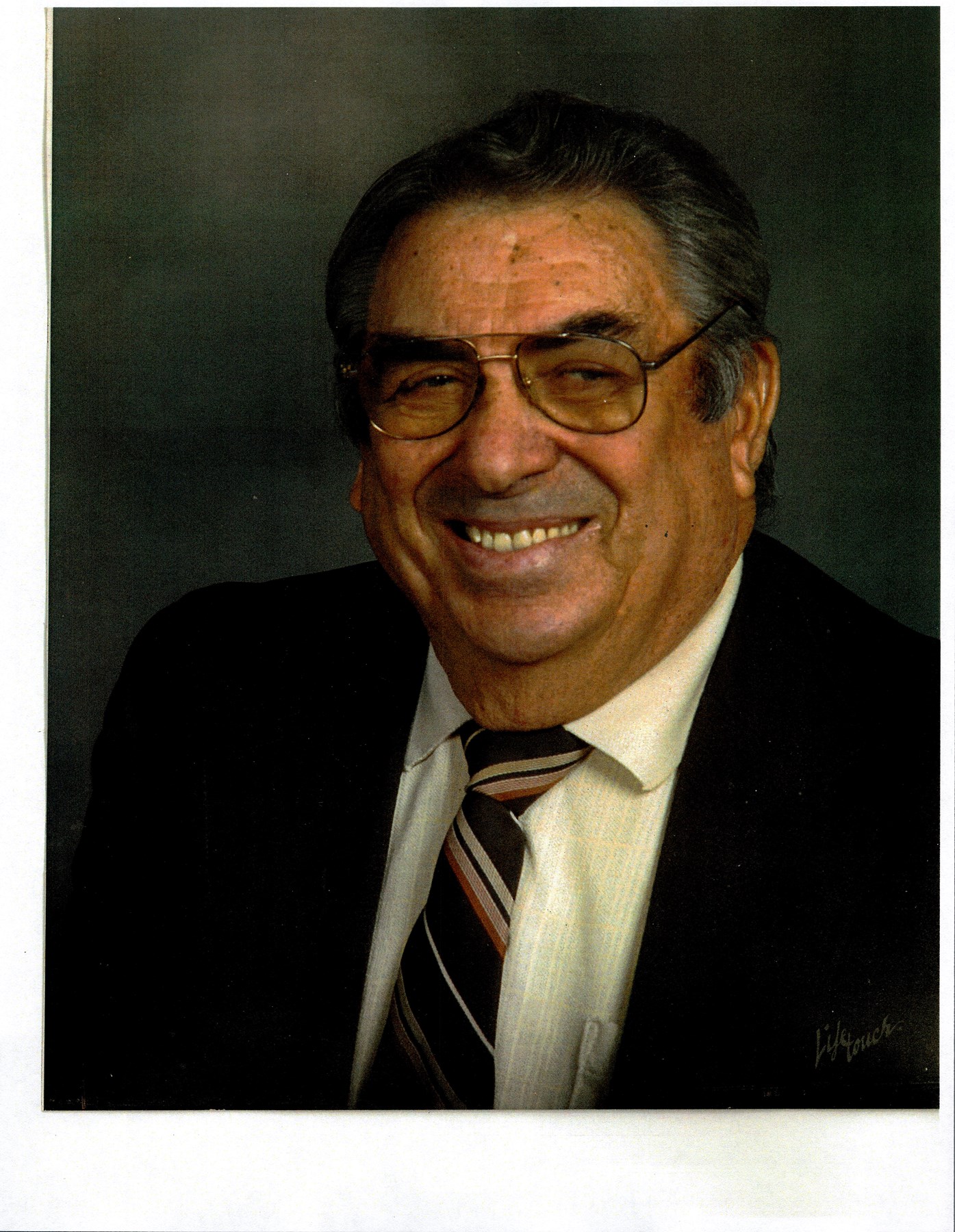 Obituary of W. Eugene Thorne