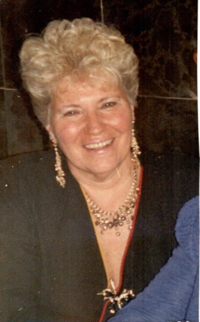 Obituary of Elizabeth Woodward