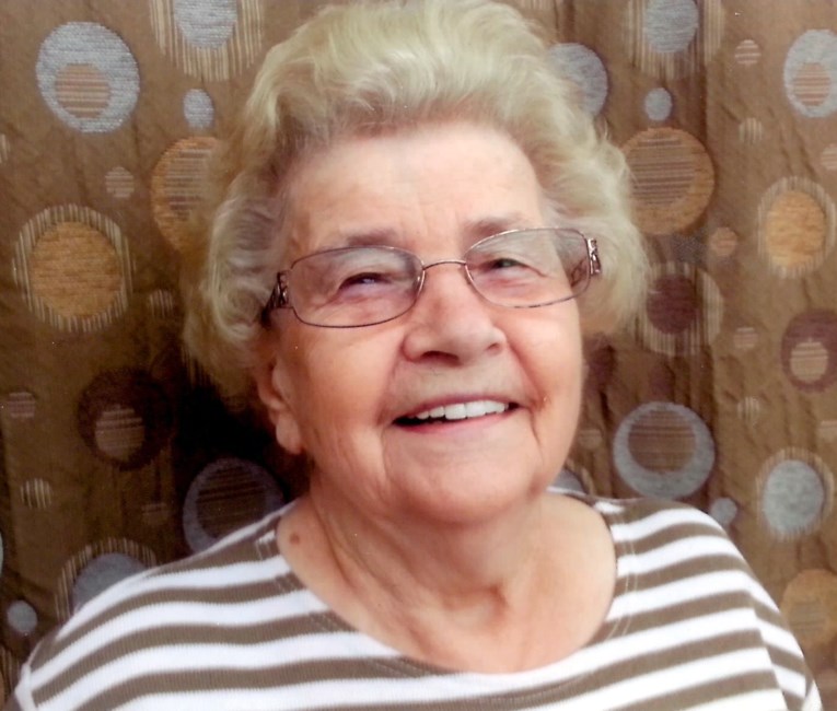 Obituary of Elfriede (Wiegand) Keck