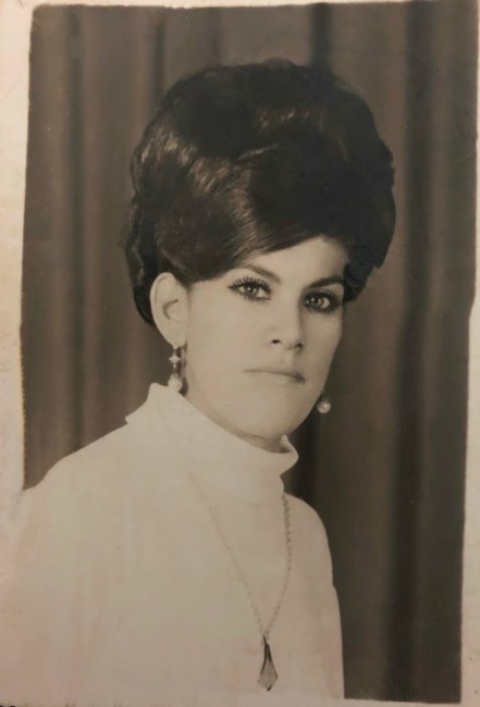 Obituary of Gloria Montañez