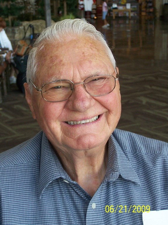 Obituary of Lewis Henry Worth, Jr.