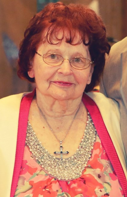 Obituary of Esther Pauline Campbell