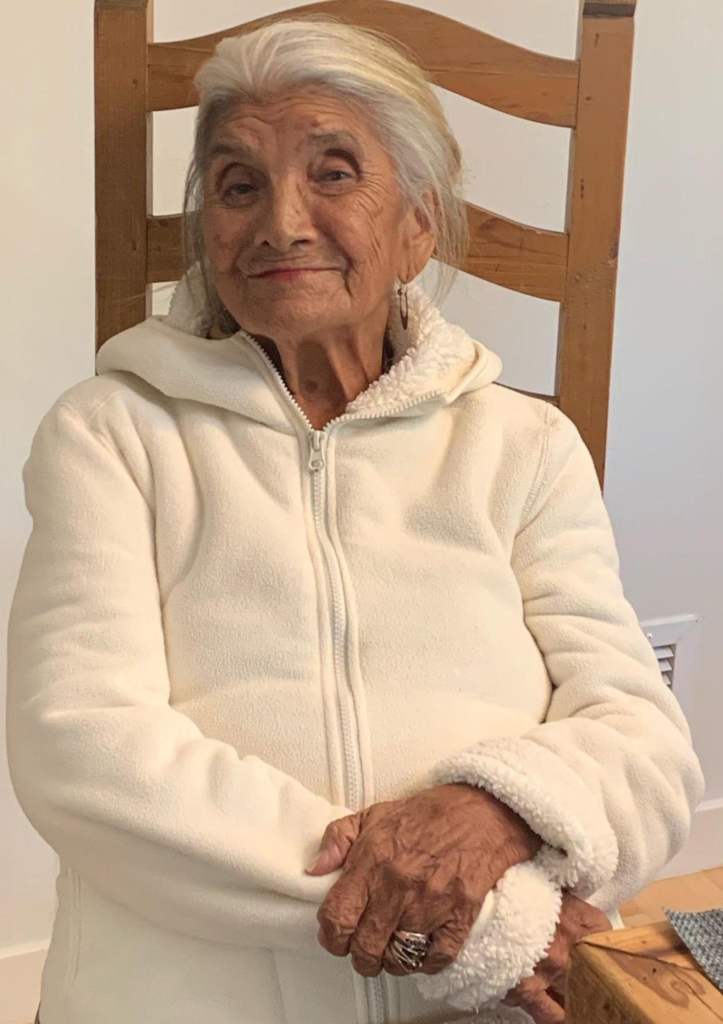 Obituary of Emilia Talavera