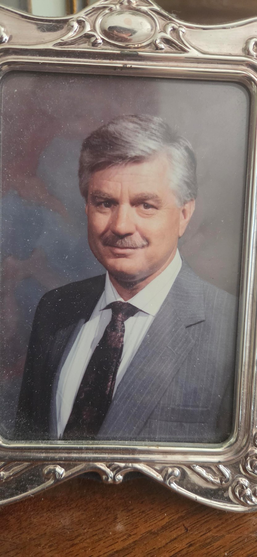 Obituary of Vincent Depaul Buckmelter II
