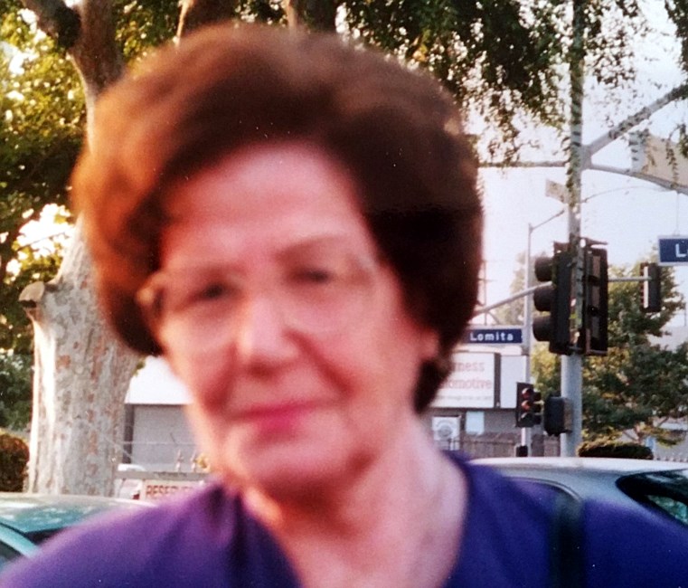 Obituary of Haykanoush Gharakhani Siraki