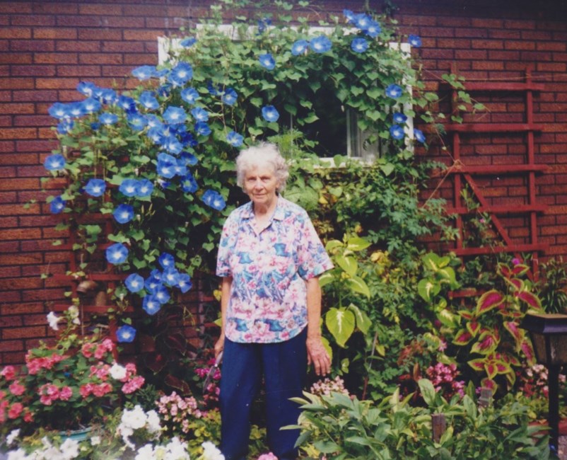 Obituary of Dorothy Noble (nee Smith)