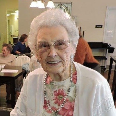 Obituary of Marie Evelyn Llewellyn