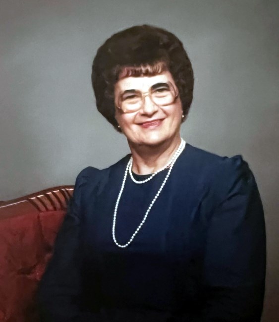 Obituary of Gertrude T Garrett