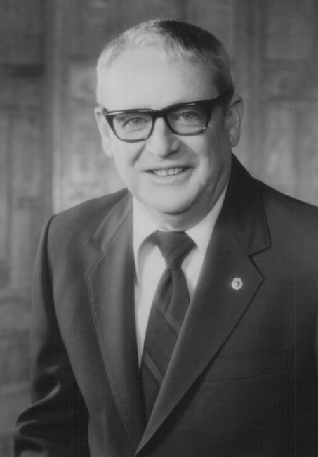 Obituary of Robert Ernest Stanaland