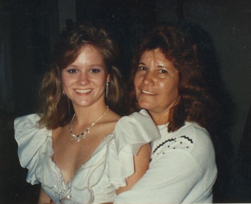 Obituary of Tammy McDonald Kelley