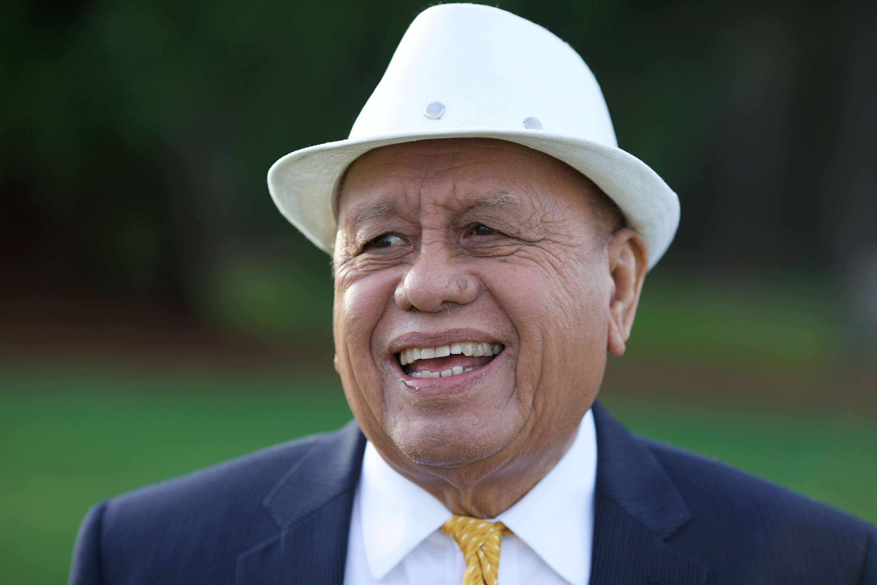 Obituary of Absalon Bince Berdos