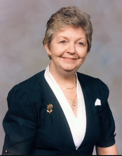 Obituary of Shirley Mae Roach Tomasiewicz