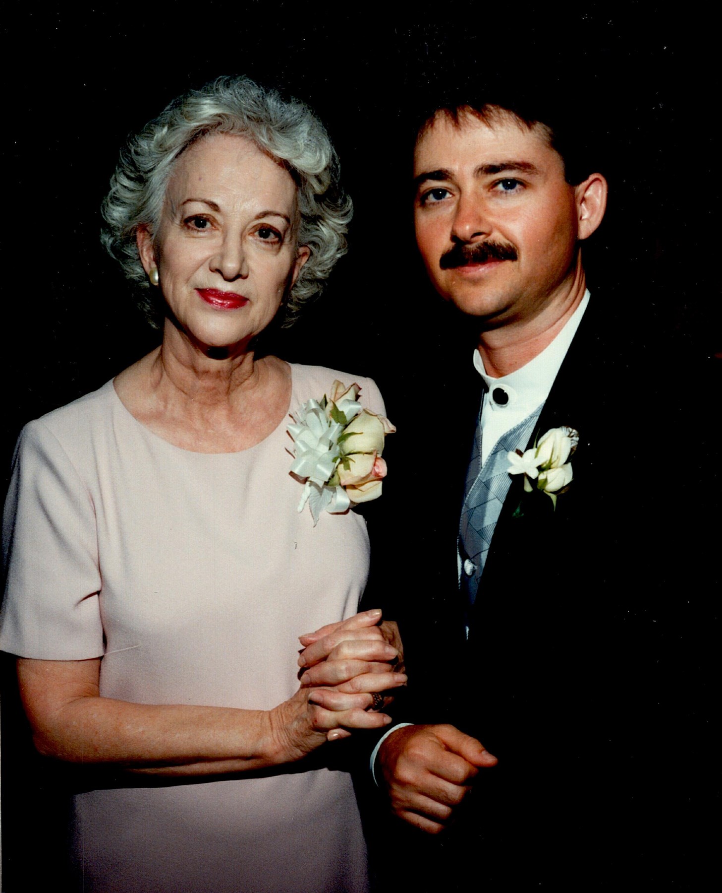 Obituary of Carolyn Joy Reeves