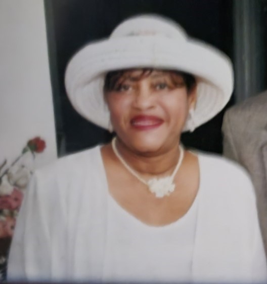 Obituario de Clara Bell Lee