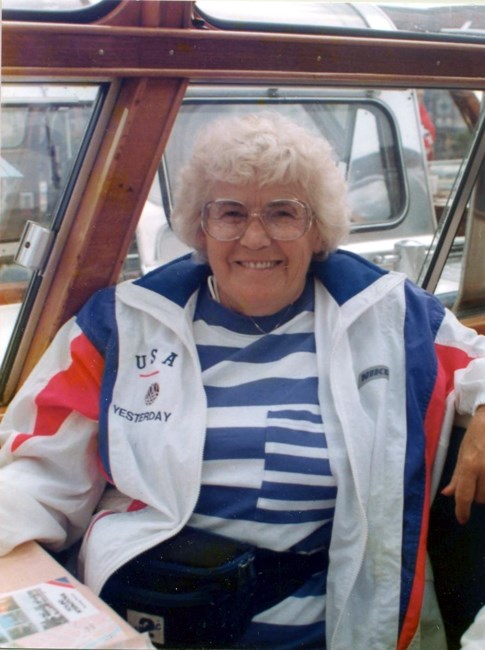 Obituary of Eileen May Smith Solomon