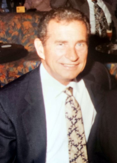 Obituario de Harlo E. Von Wald