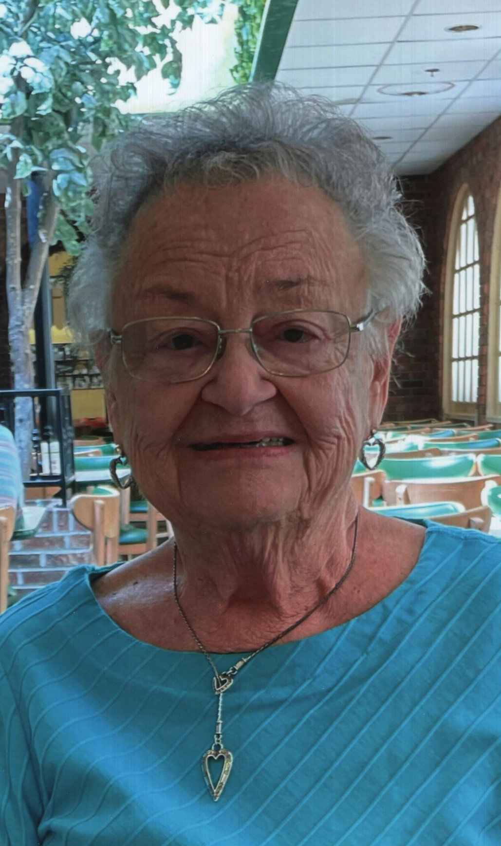 Obituary of Joan K Graybill