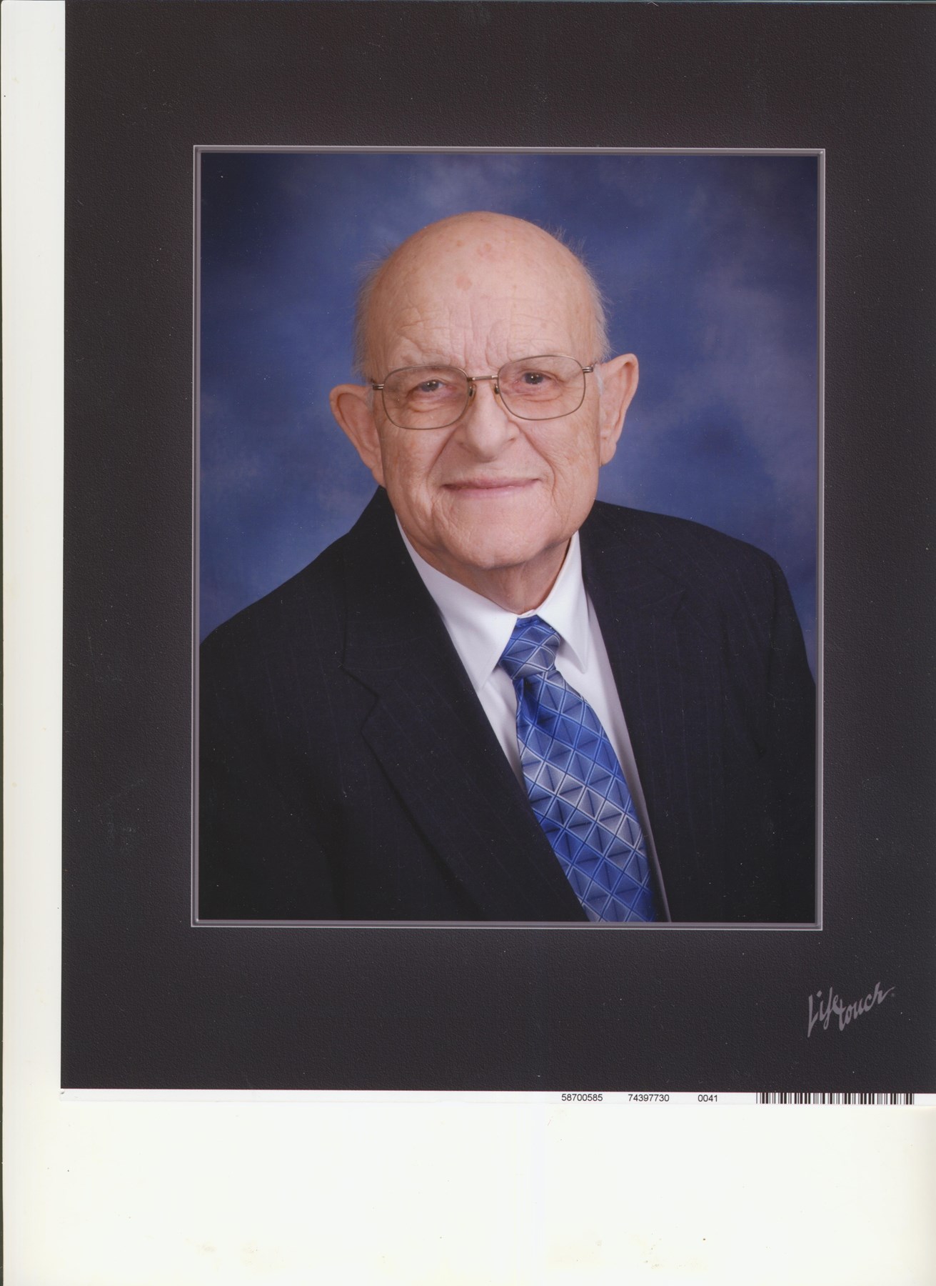 Obituary of Donald Eugene Corwin