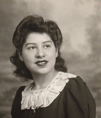 Obituary of Amelia Mora