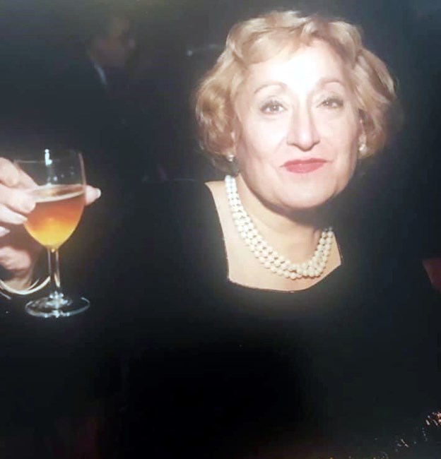 Obituary of Isabel Leonhardt