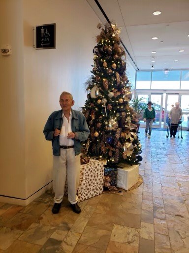 Obituary of Ton Quang Le