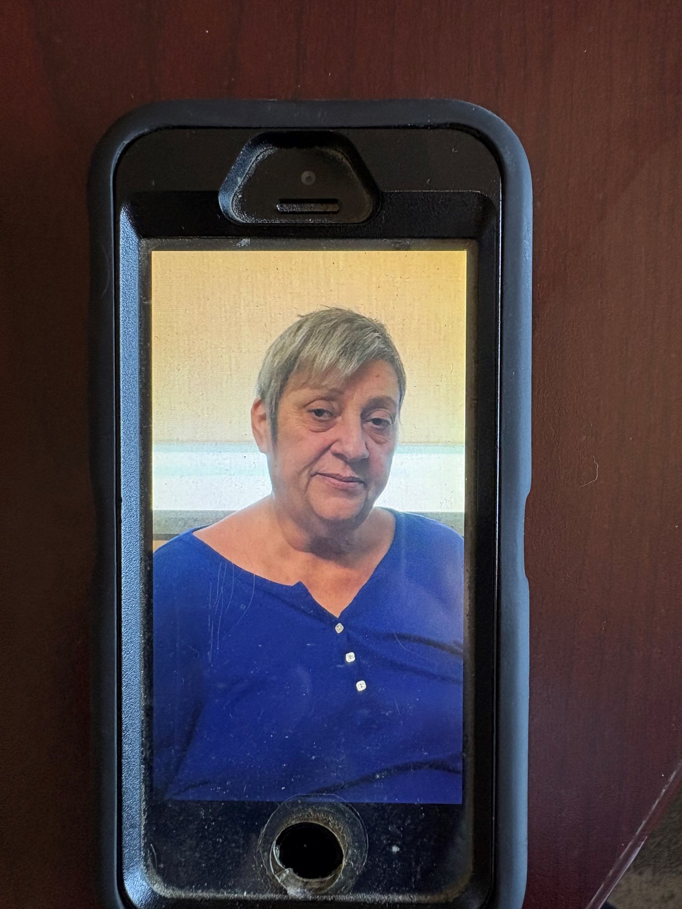 Obituary of Shelly Hawkins