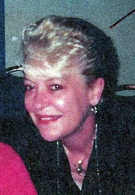 Obituario de Kathy Denise Hall
