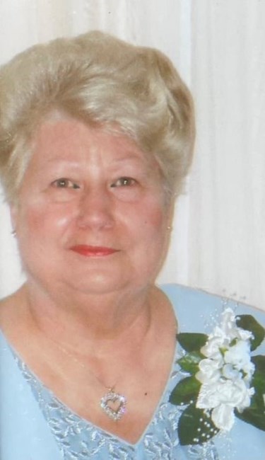 Obituario de Pearl M. Korbisch