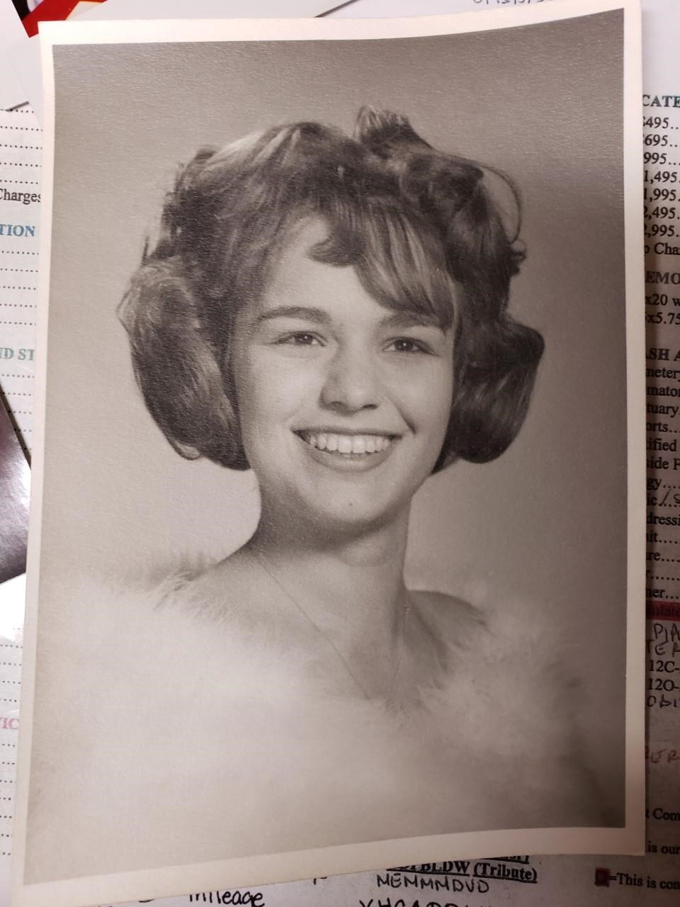 Obituary of Beatrice Lee Lefebvre